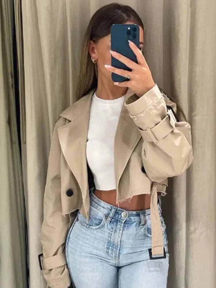 Fionnuala - Women's Cropped Trench Coat with Button Front - photo 8