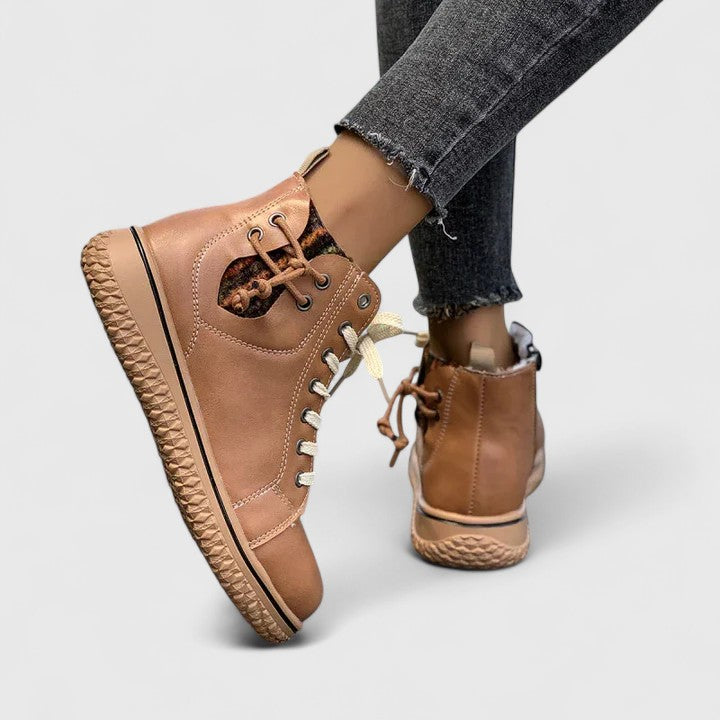 Gwyneth - Women's Lace Up Flatform Ankle Boots - photo 12