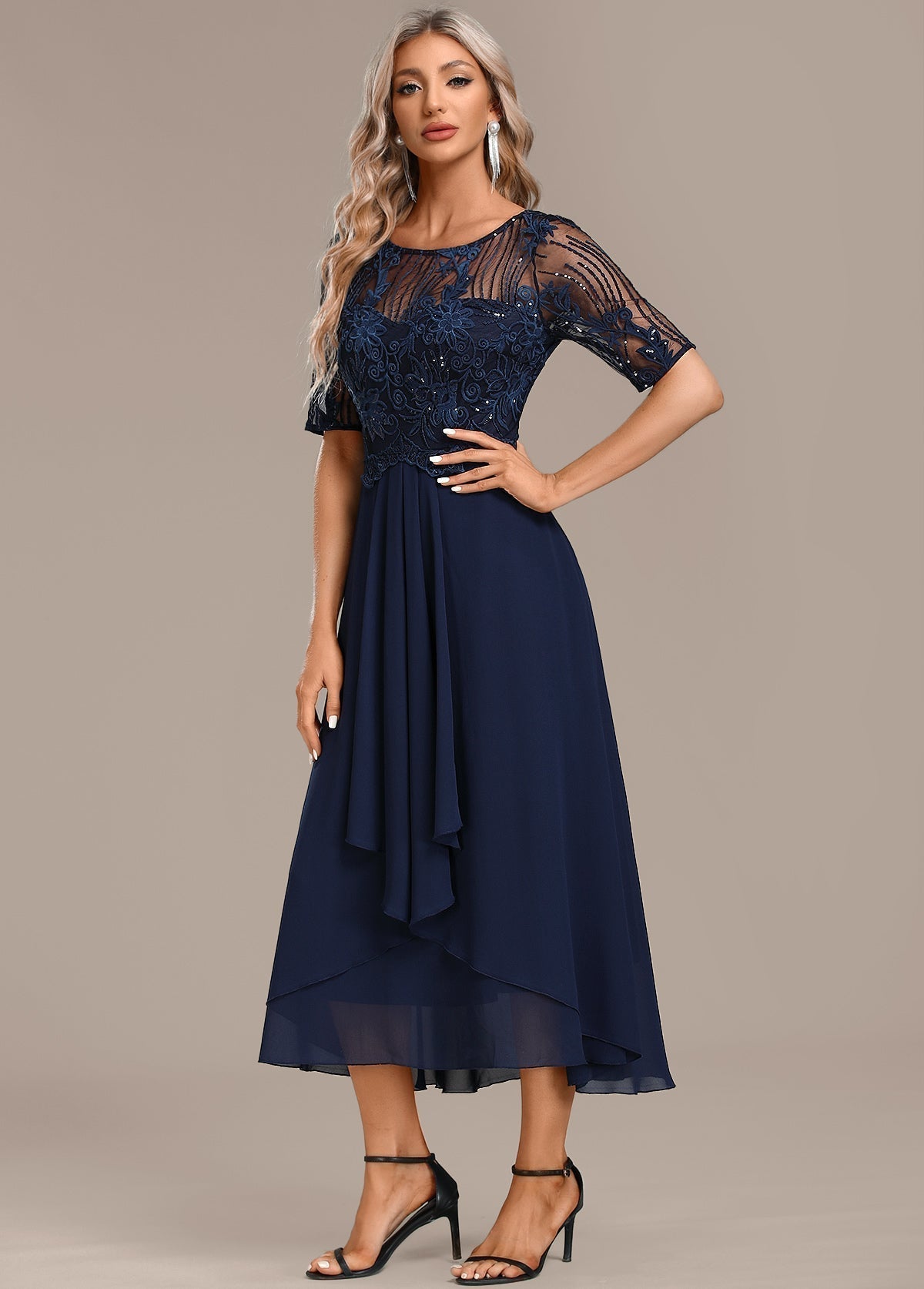 Idonea - Women's Fitted Midi Dress with Lace Trim and Tiers - photo 5