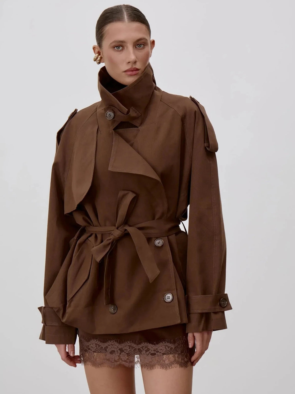 Ilsa - Women's Trench Coat with Lace Trim and Collar - photo 2