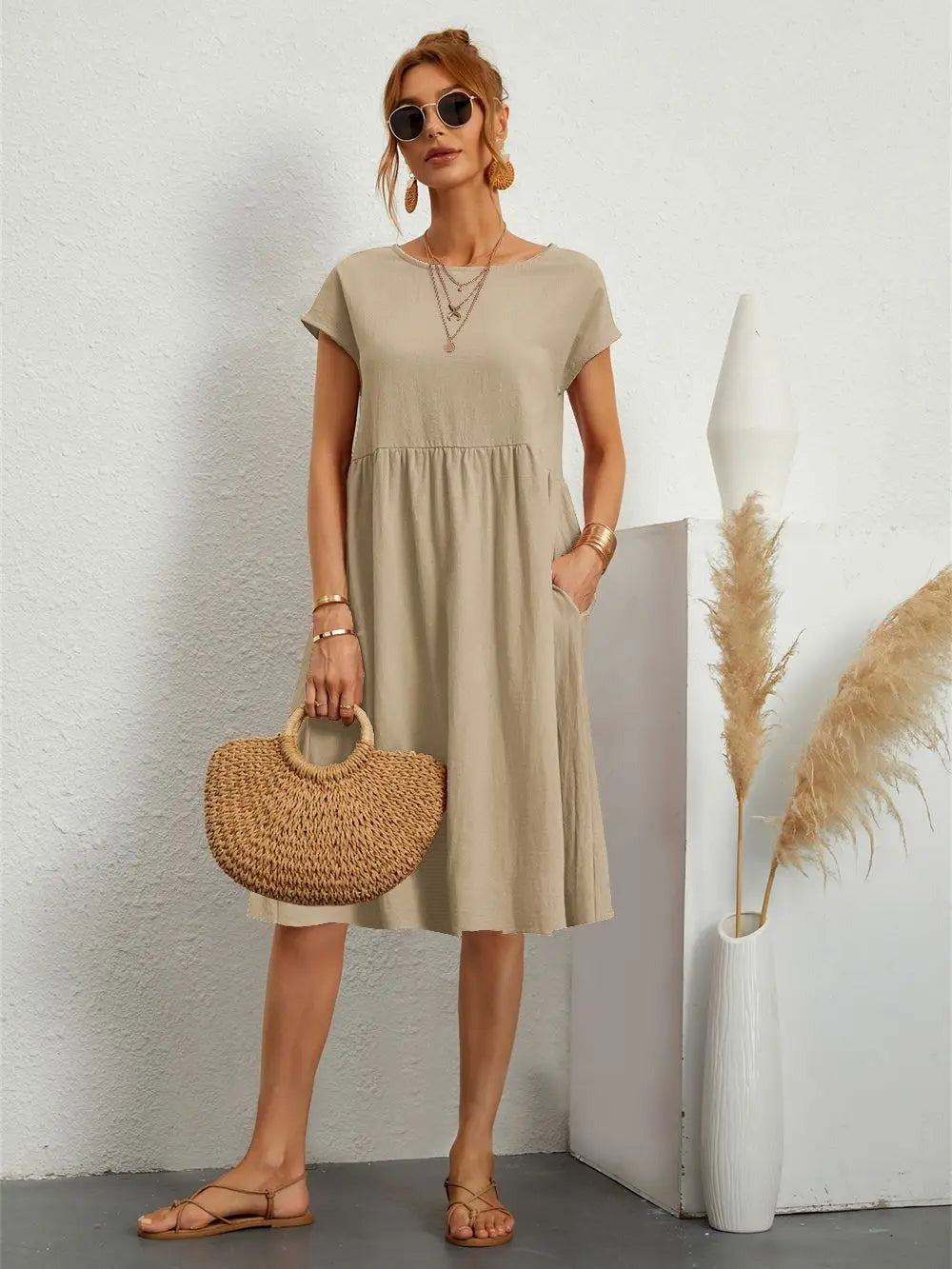 Helen - Women's A-Line Short Sleeve Dress with Pockets - photo 3