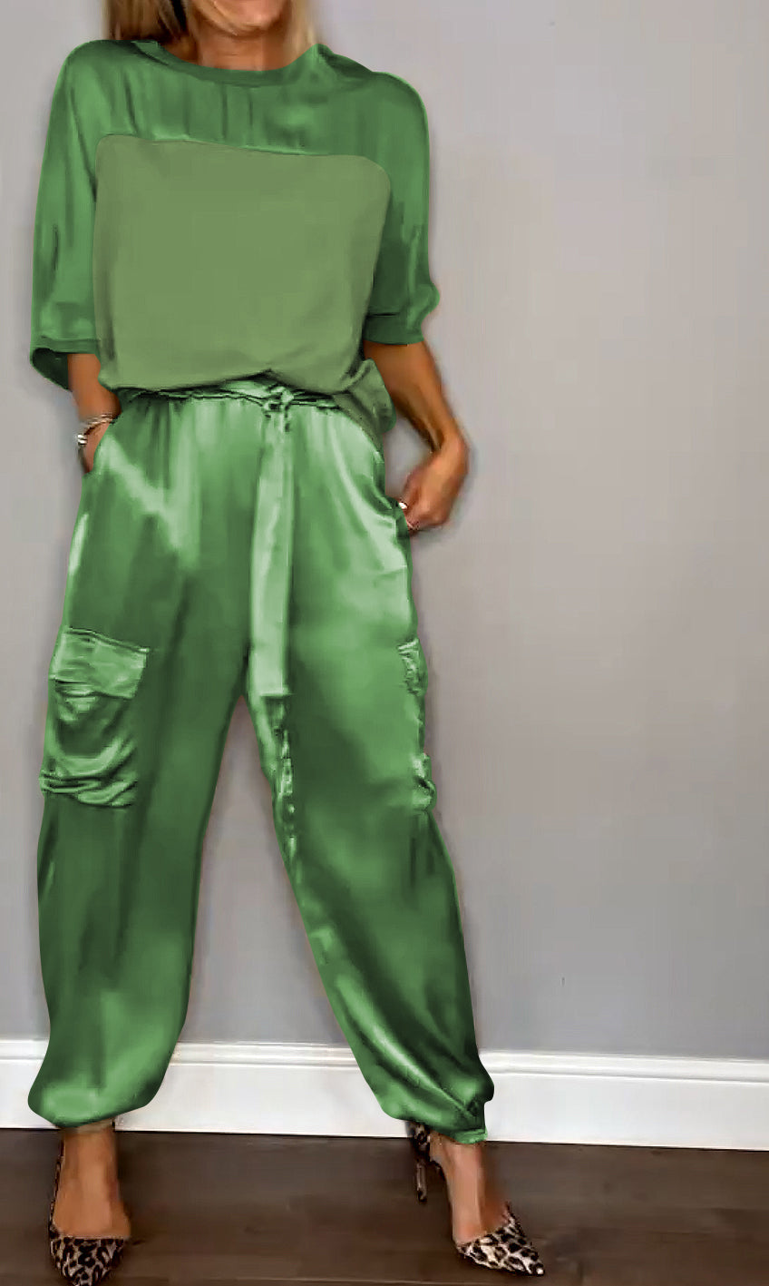 Nova - Completo due pezzi da donna in raso (disponibile in taglie forti)