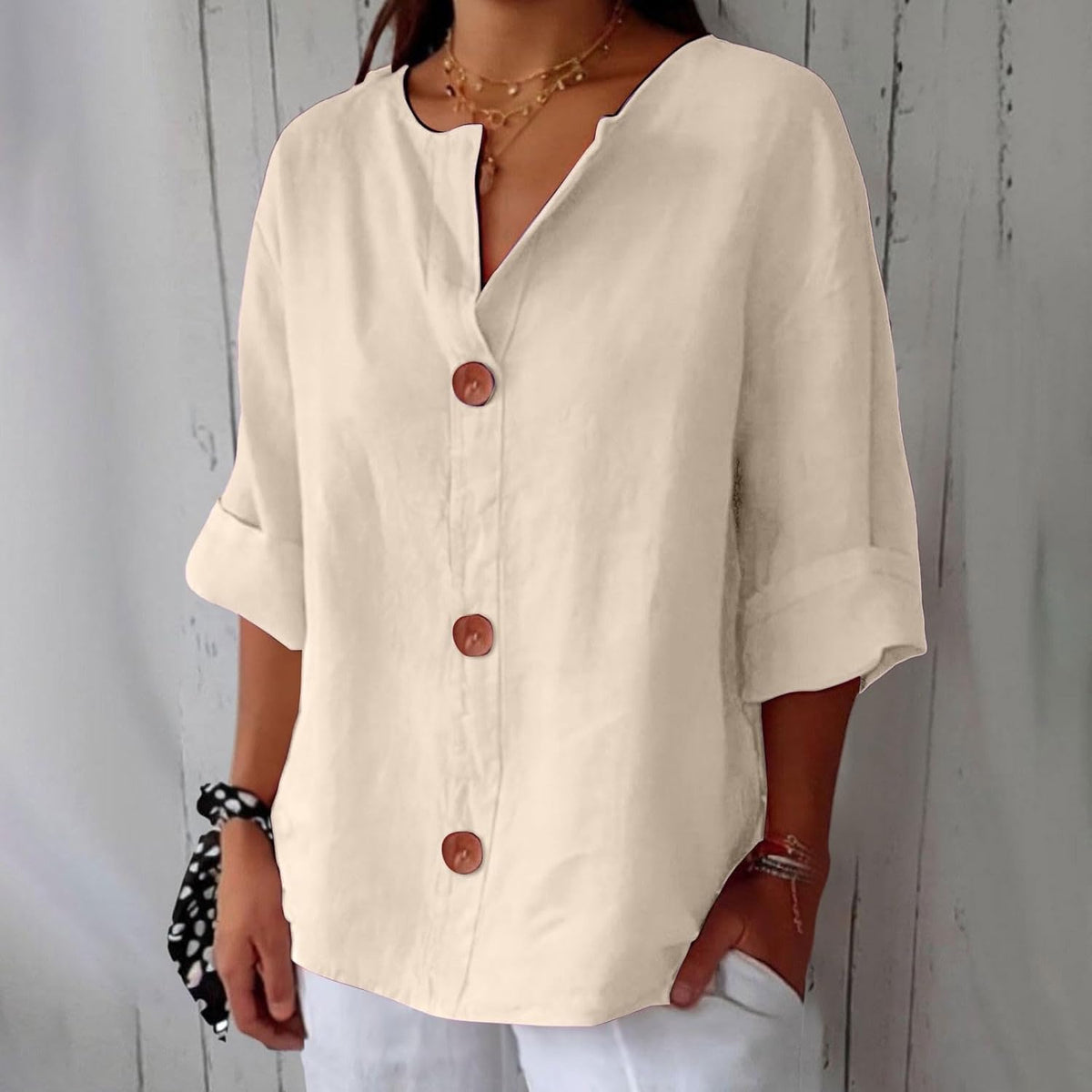 Laetitia - Women's Relaxed Blouse with Button Front and V-Neck - photo 4
