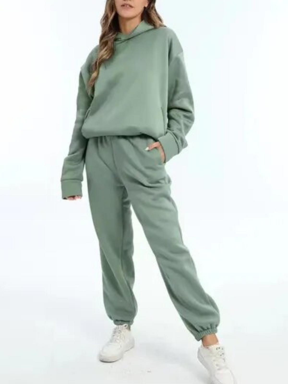 Malin - Women's Cropped Lounge Set with an Elasticated Waist