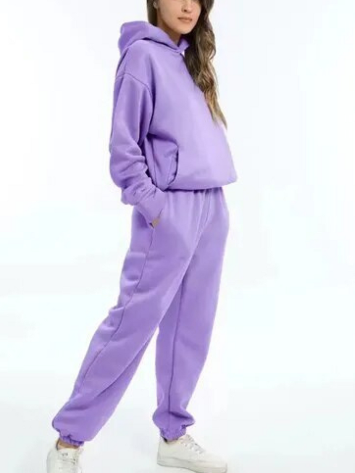 Malin - Women's Cropped Lounge Set with an Elasticated Waist – view 4