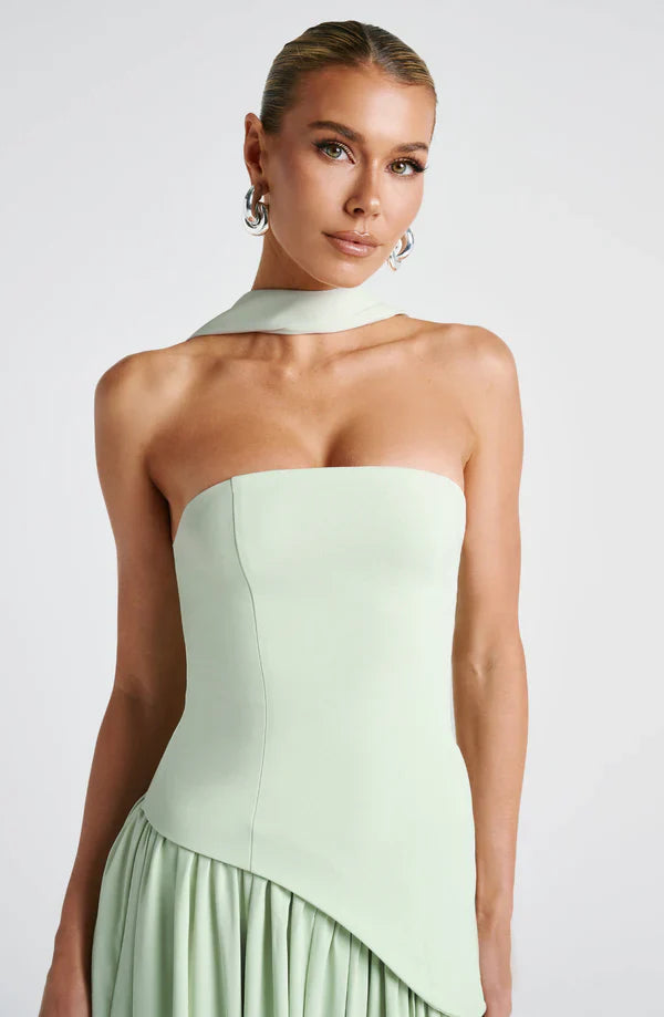 Kalinda - Rochie maxi care avantajează