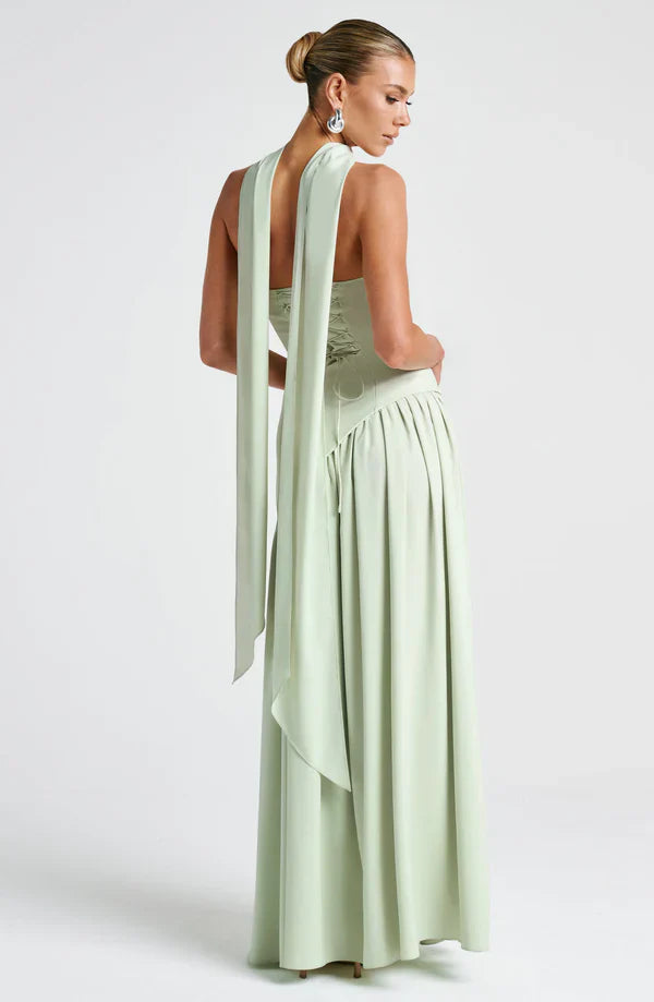 Kalinda - Rochie maxi care avantajează