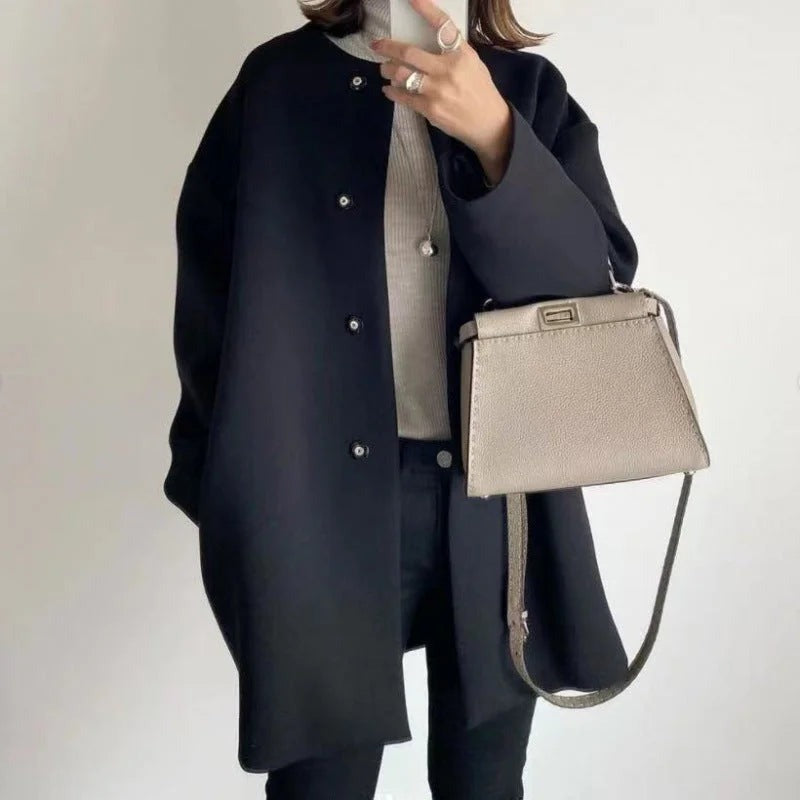 Xandra - women's coat with buttons and modern style - photo 4