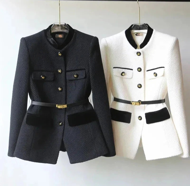 Lilian - women's coat with belt and decorative buttons - photo 5