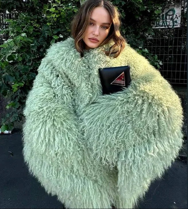 Brittany - women's coat with a soft and enveloping texture - photo 3