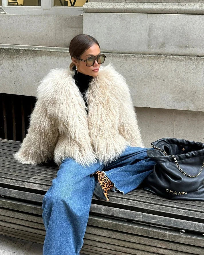 Amaia - Women's Faux Fur Coat with Long Sleeves