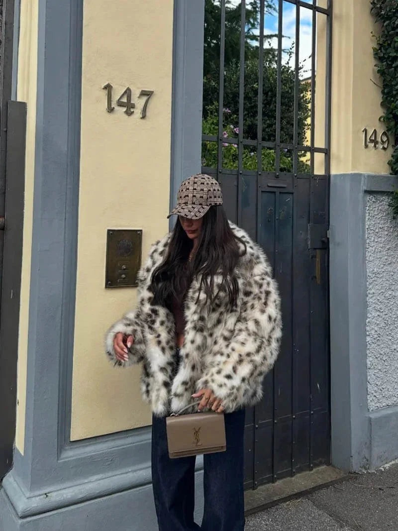 Elba - Women's Faux Fur Coat with Animal Print