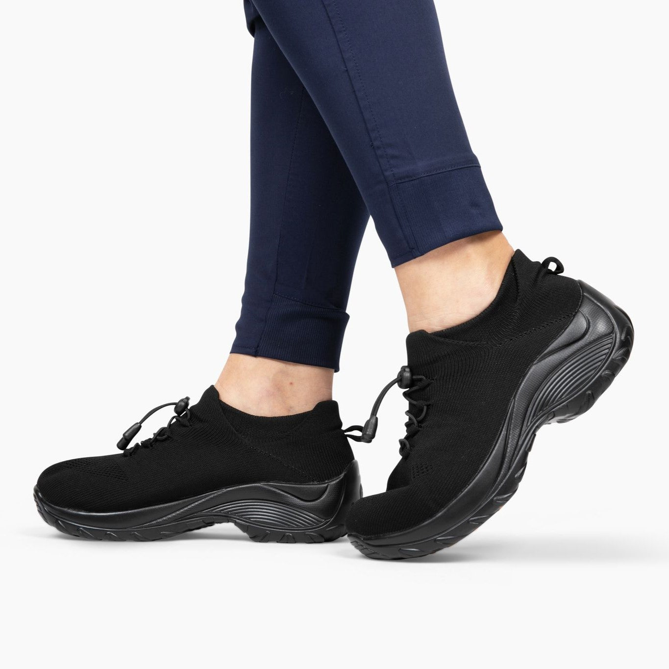 Scarpe ortopediche da passeggio da donna con vestibilità elasticizzata e supporto ammortizzato