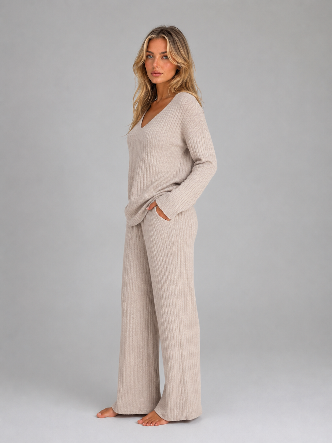 Pearl - Women's Ribbed Knit Jumper and Wide-Leg Trousers Set - photo 3