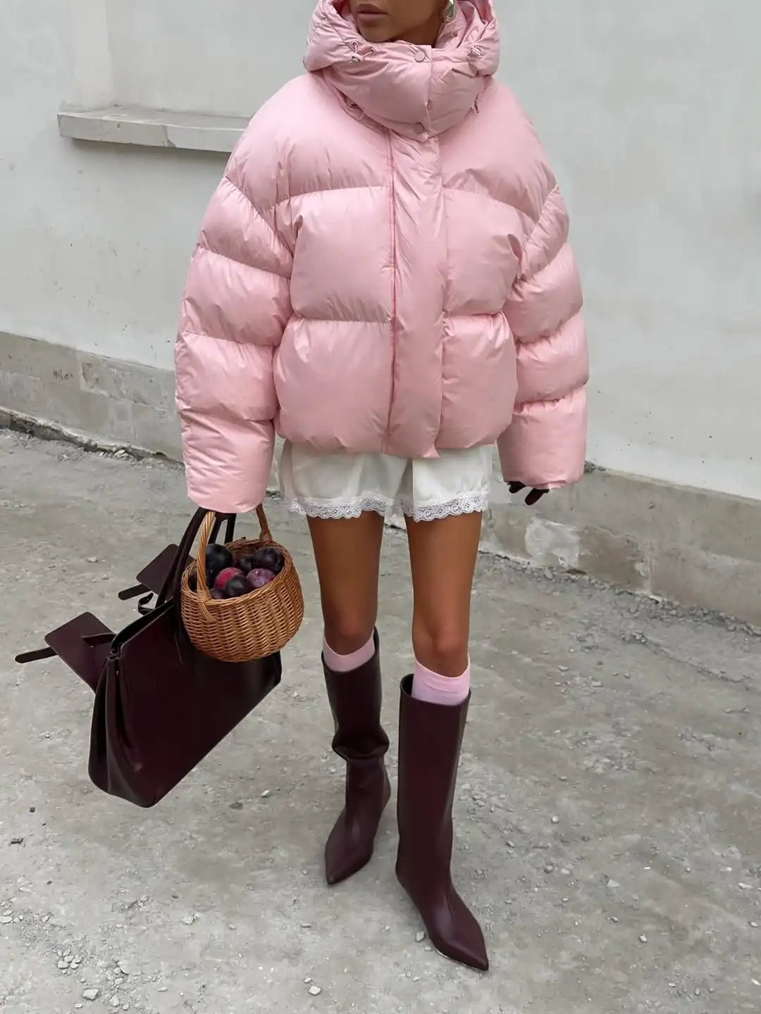 Perdita - Women's Oversized Puffer Jacket with Hood - photo 4