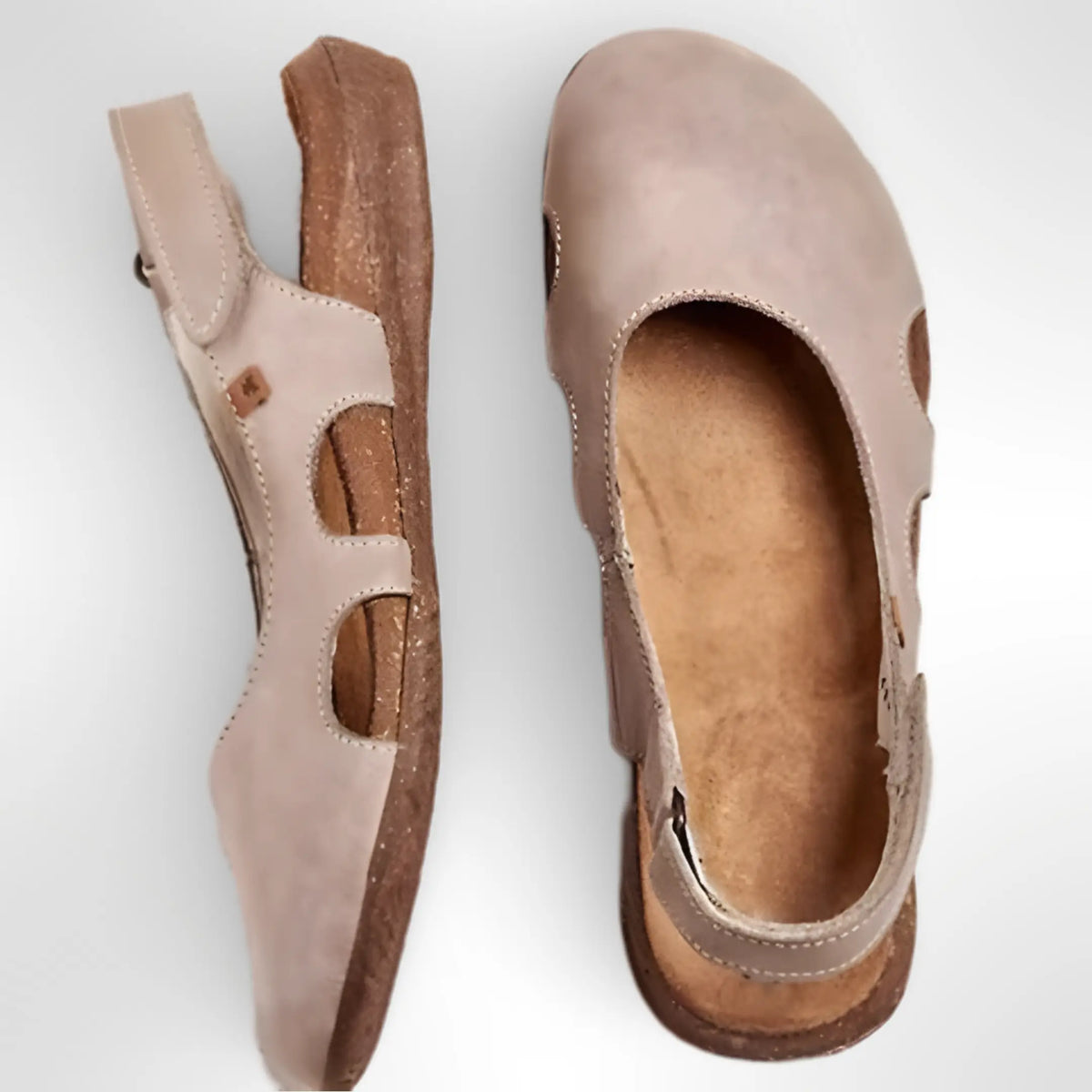 Christina - Women's Flat Sandals with a Strap