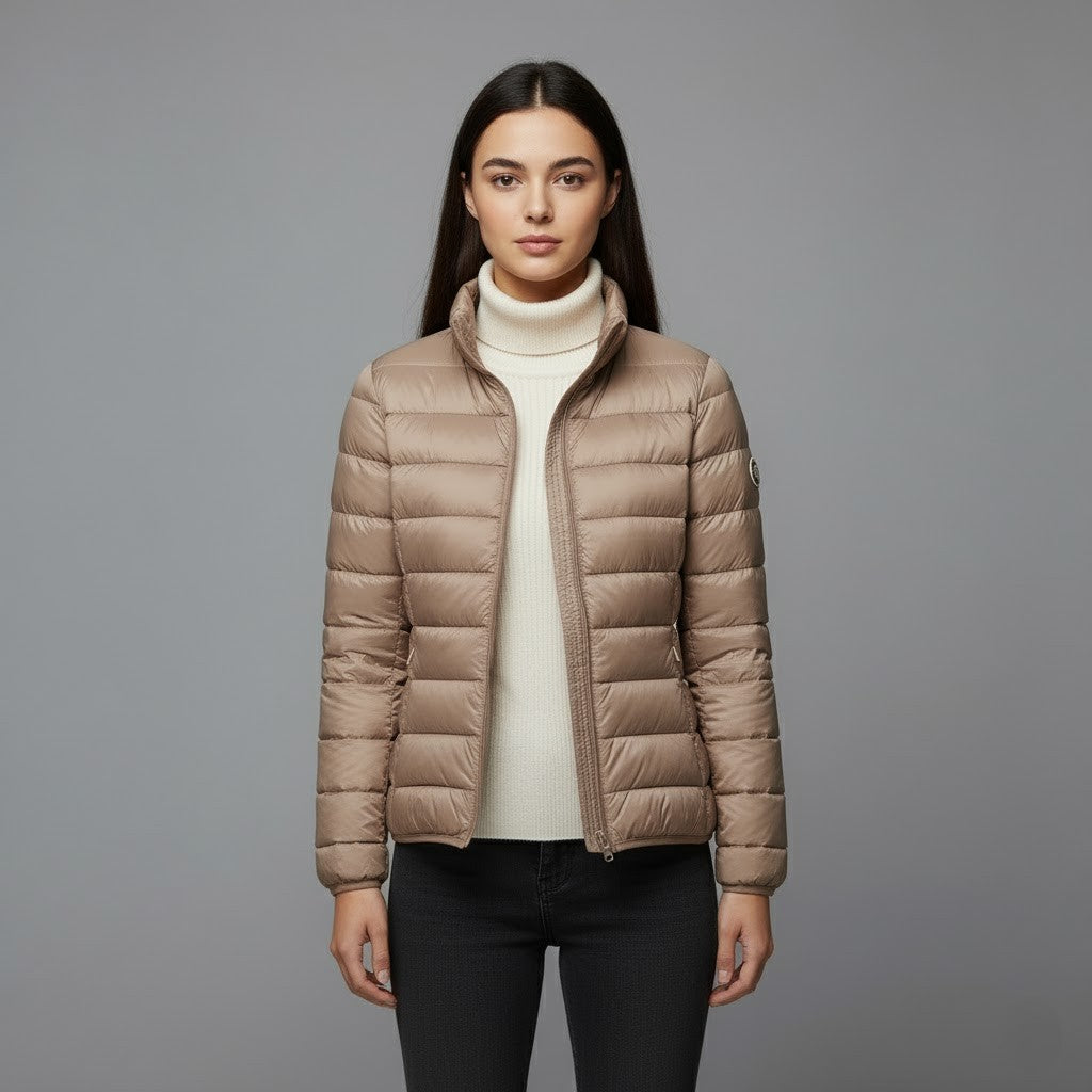 Prudence - Women's Jacket with a Hood and a Padded Finish - photo 15