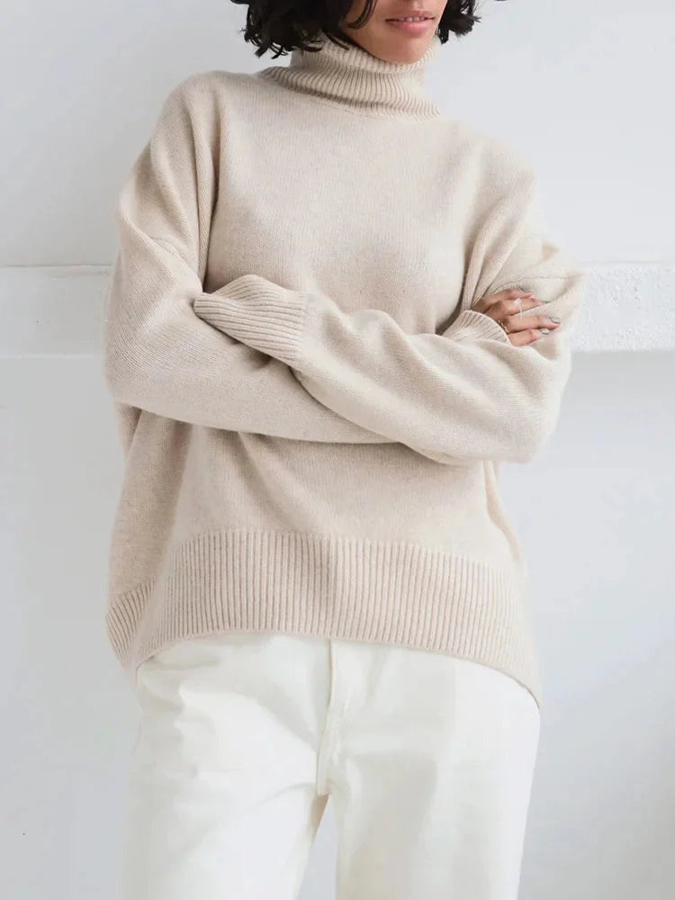 Zelda - Women's comfortable long-sleeved turtleneck sweater - photo 11