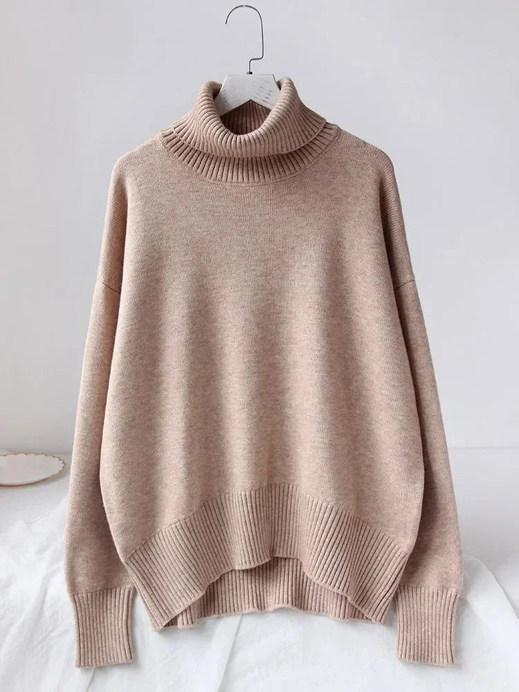 Zelda - Women's comfortable long-sleeved turtleneck sweater - photo 14