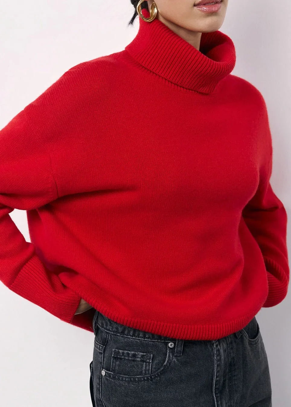 Talitha - Women's Oversized Jumper with Turtleneck