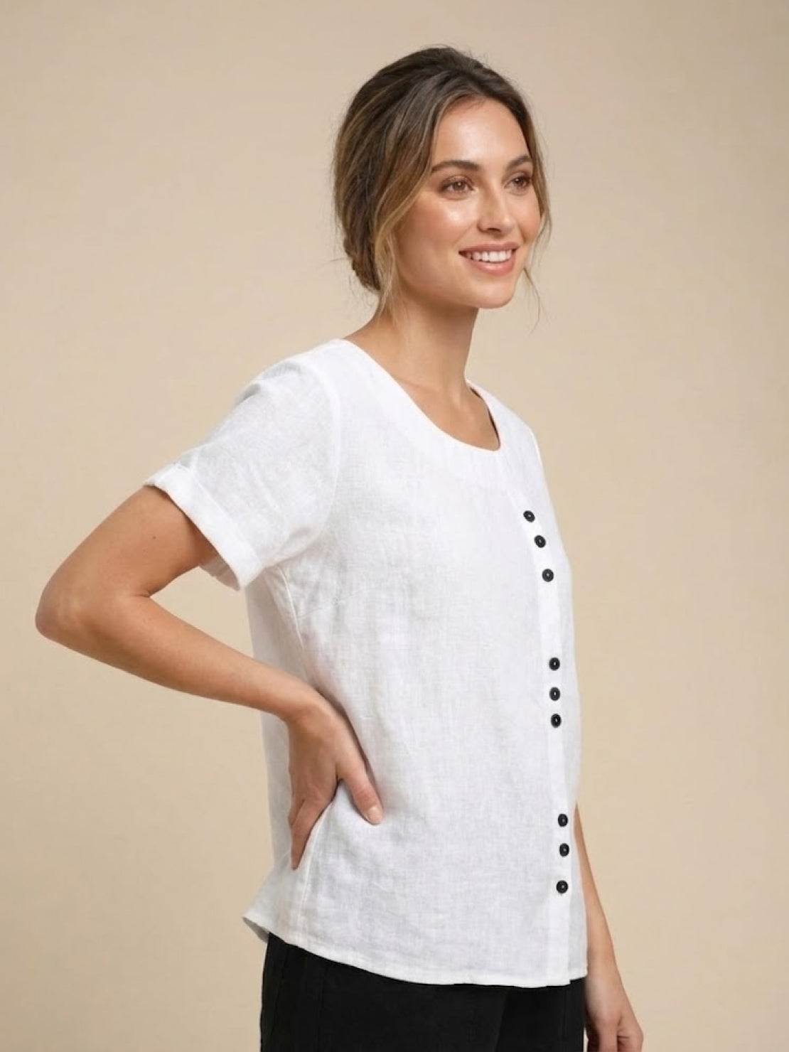 Taylor - Camicetta da donna in lino con scollo rotondo e bottoni, per l’estate