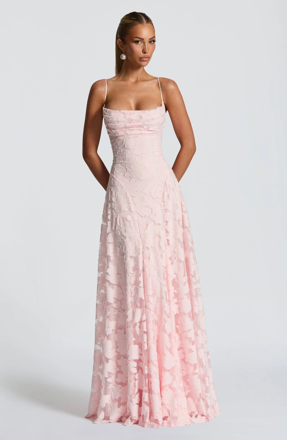 Women's Maxi dress with thin straps and floral patterns - photo 3