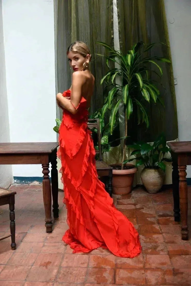 Ophelia - Women's long evening dress with straps and ruffles - photo 5