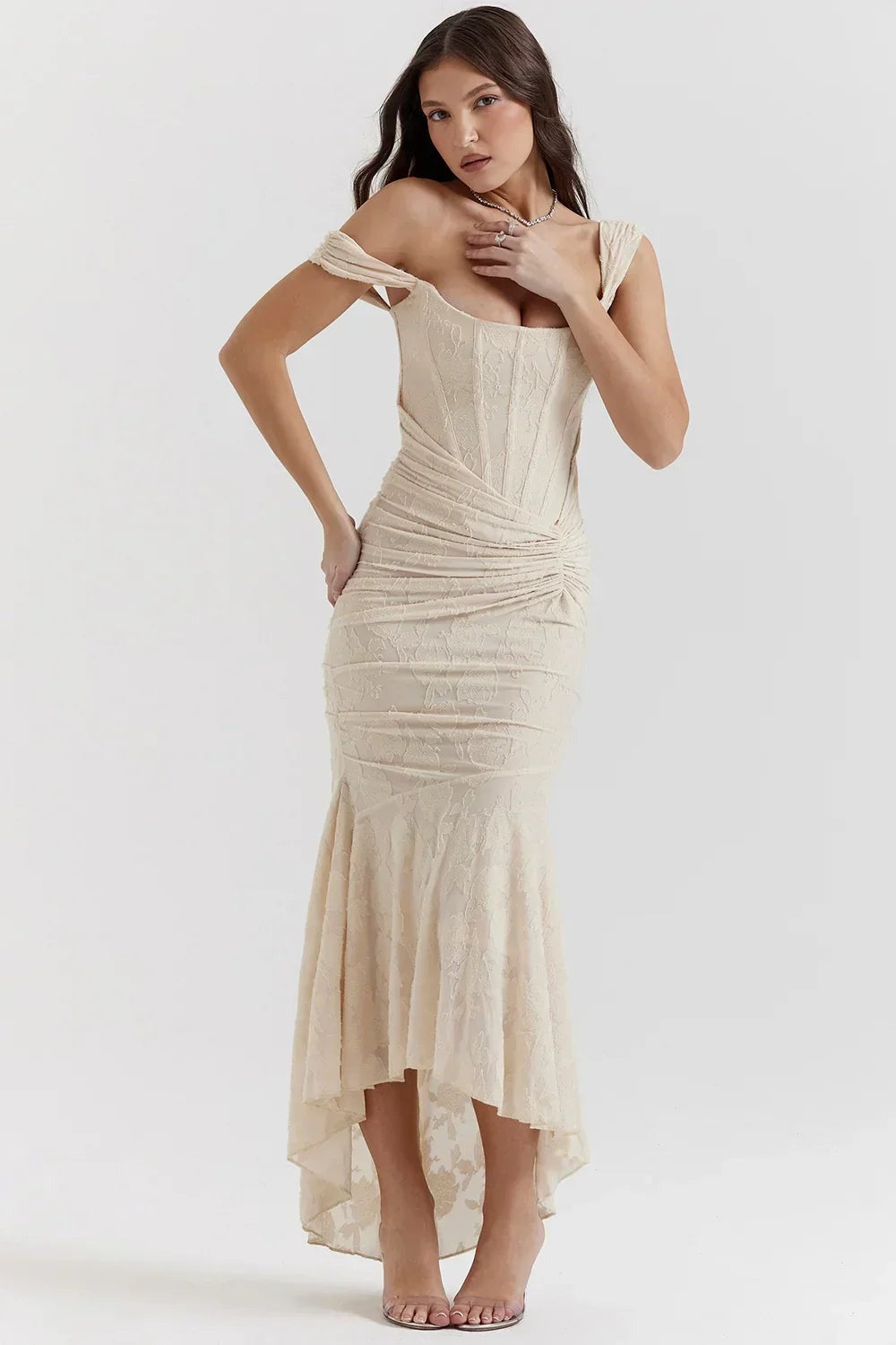 Aaliyah - Women's midi dress with floral pattern and wide straps - photo 3