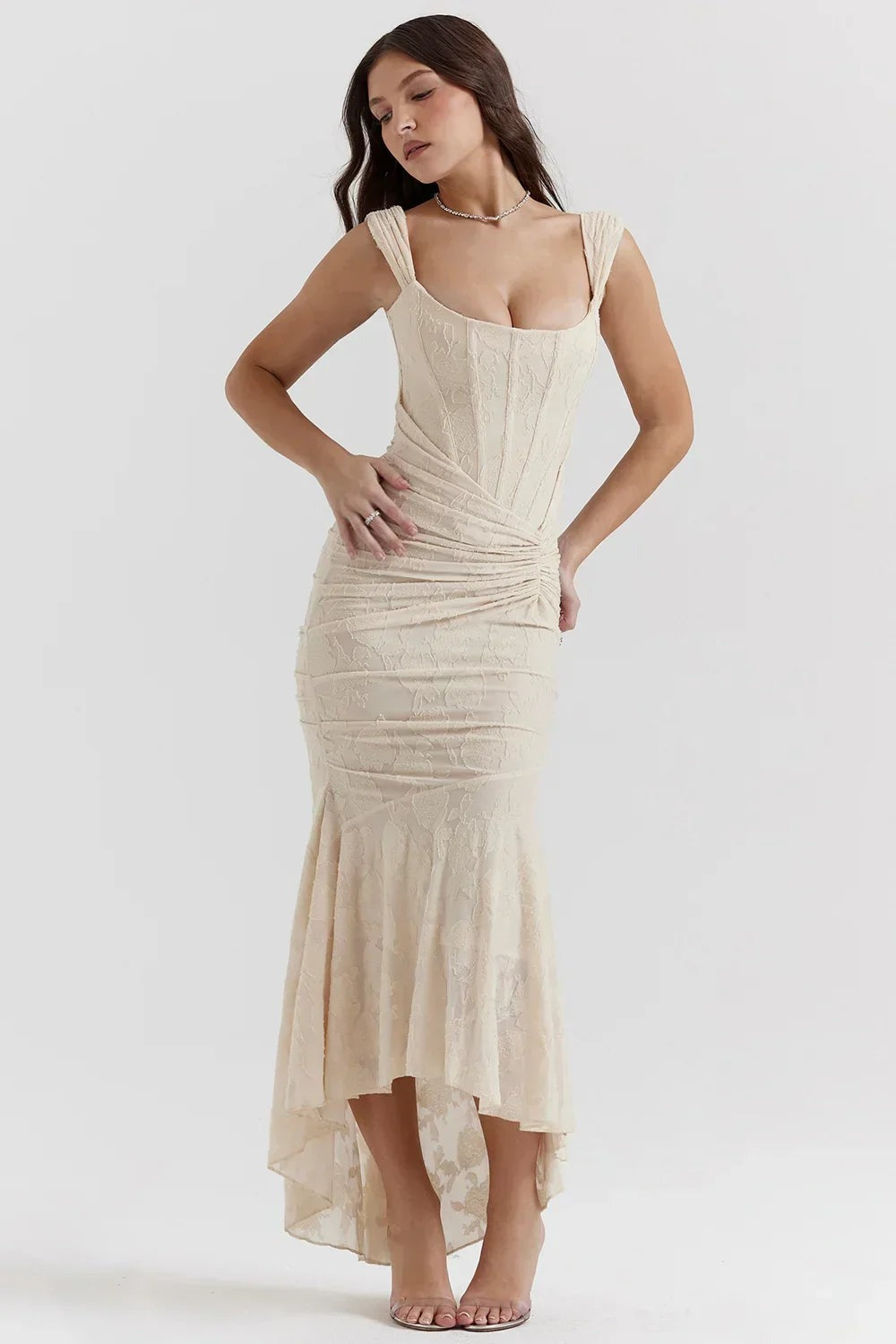 Aaliyah - Women's midi dress with floral pattern and wide straps - photo 16