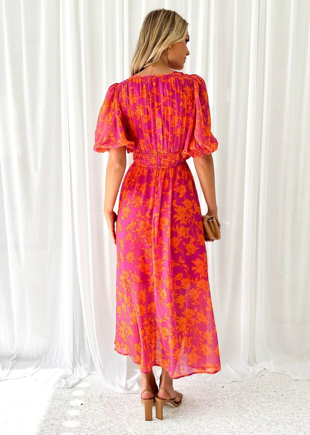 Pamela - Women's long pink floral dress with short sleeves and a V-neck - photo 5