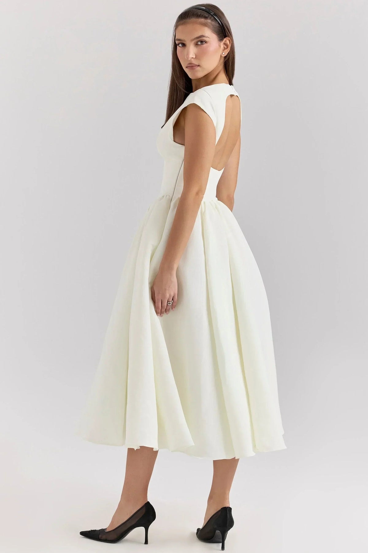 Selena - Women's Loose-fitting midi dress with short sleeves and a round neck for evening wear - photo 8