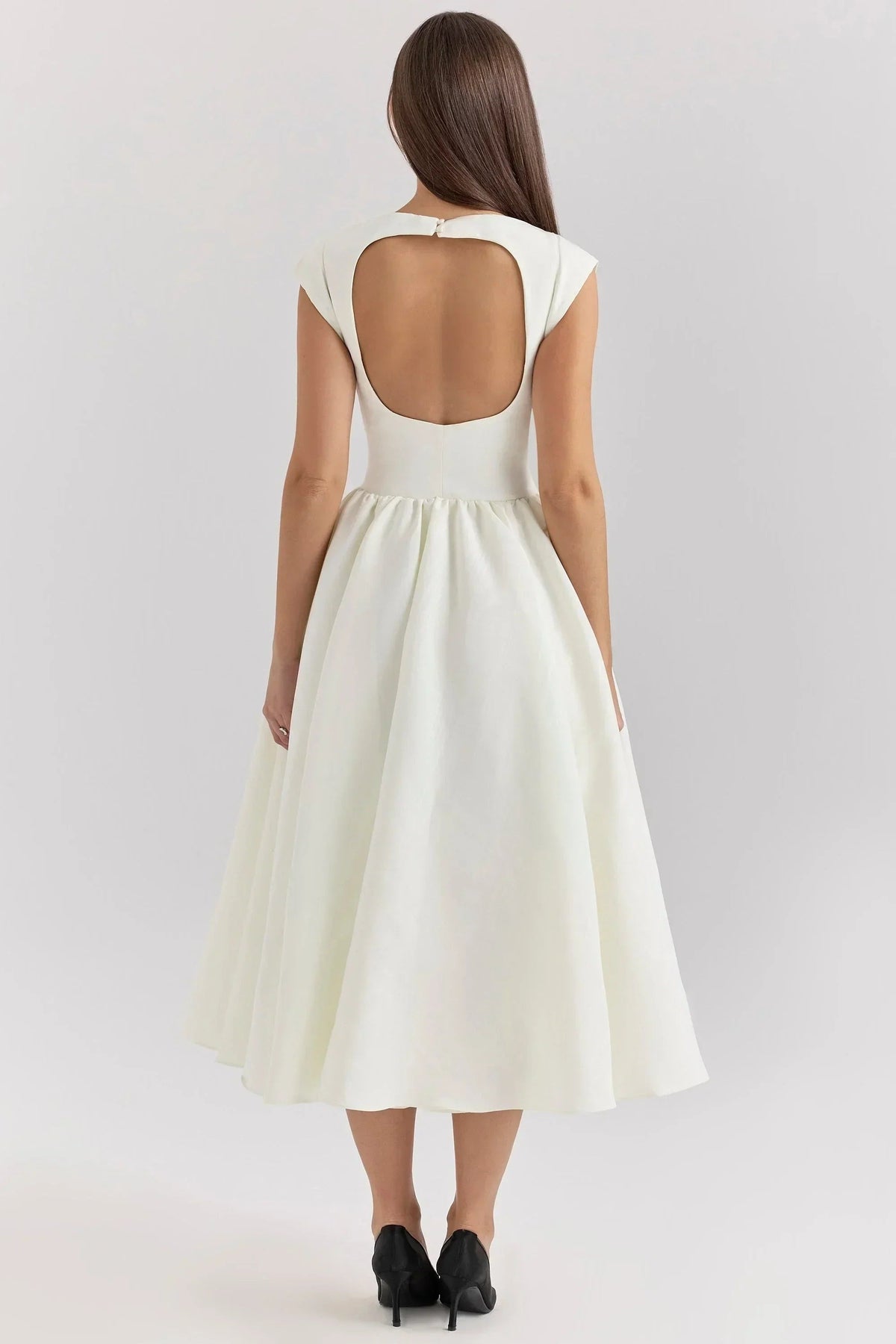 Selena - Women's Loose-fitting midi dress with short sleeves and a round neck for evening wear - photo 7