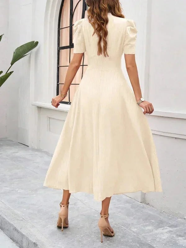 Phoebe - Women's midi dress with V-neck and puff sleeves - photo 15