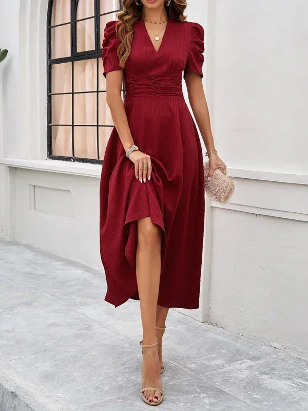 Phoebe - Women's midi dress with V-neck and puff sleeves - photo 14