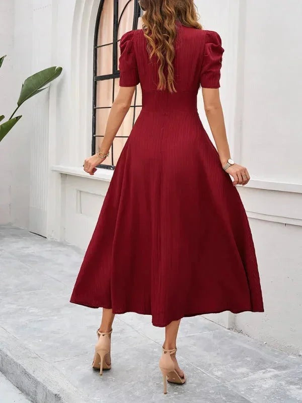 Phoebe - Women's midi dress with V-neck and puff sleeves - photo 11