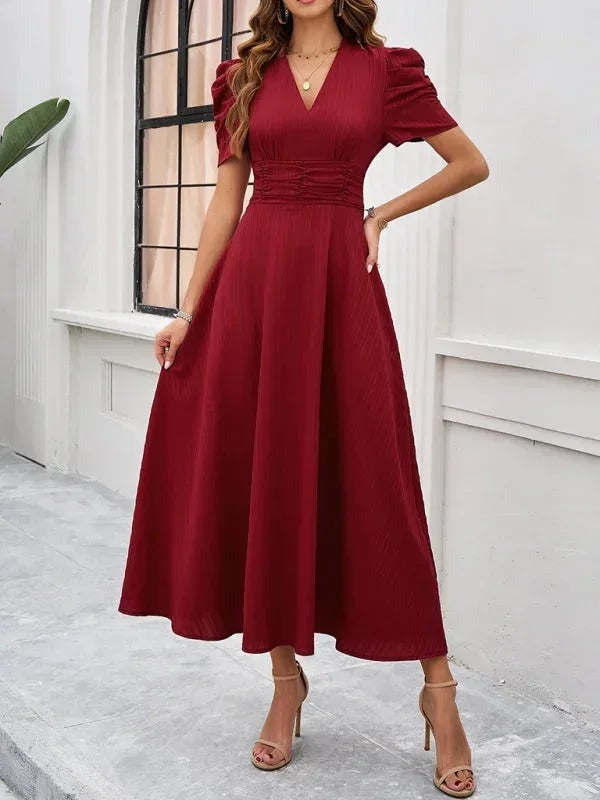 Phoebe - Women's midi dress with V-neck and puff sleeves - photo 12