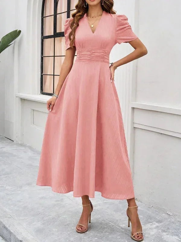 Phoebe - Women's midi dress with V-neck and puff sleeves - photo 20