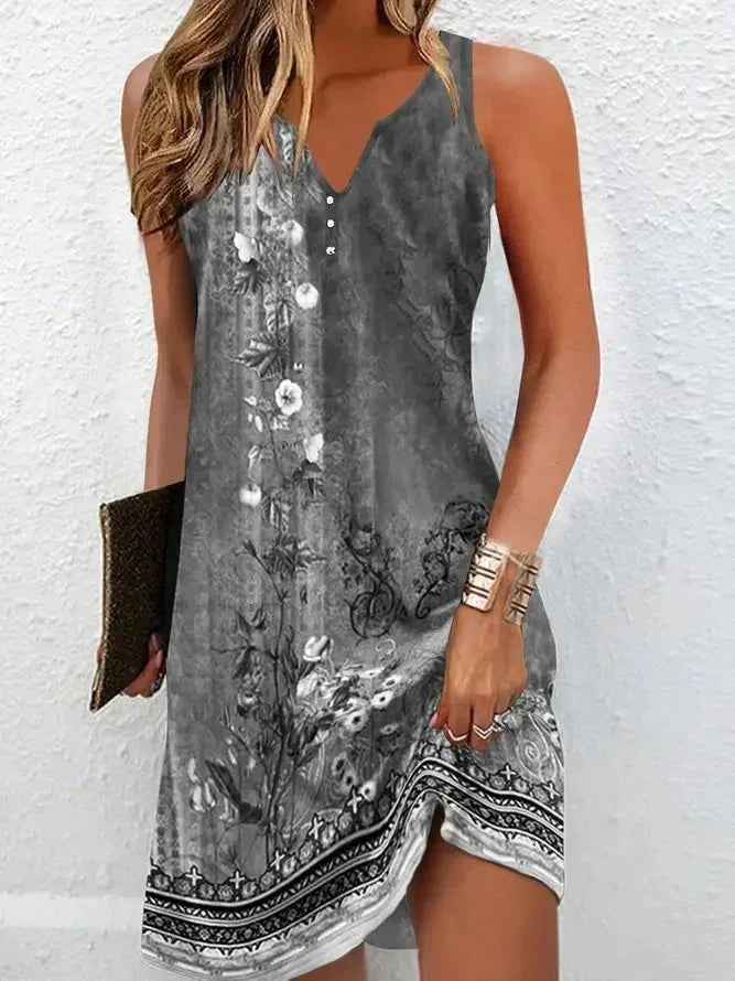 Quinn - Women's short bohemian floral dress with V-neck for summer - photo 4