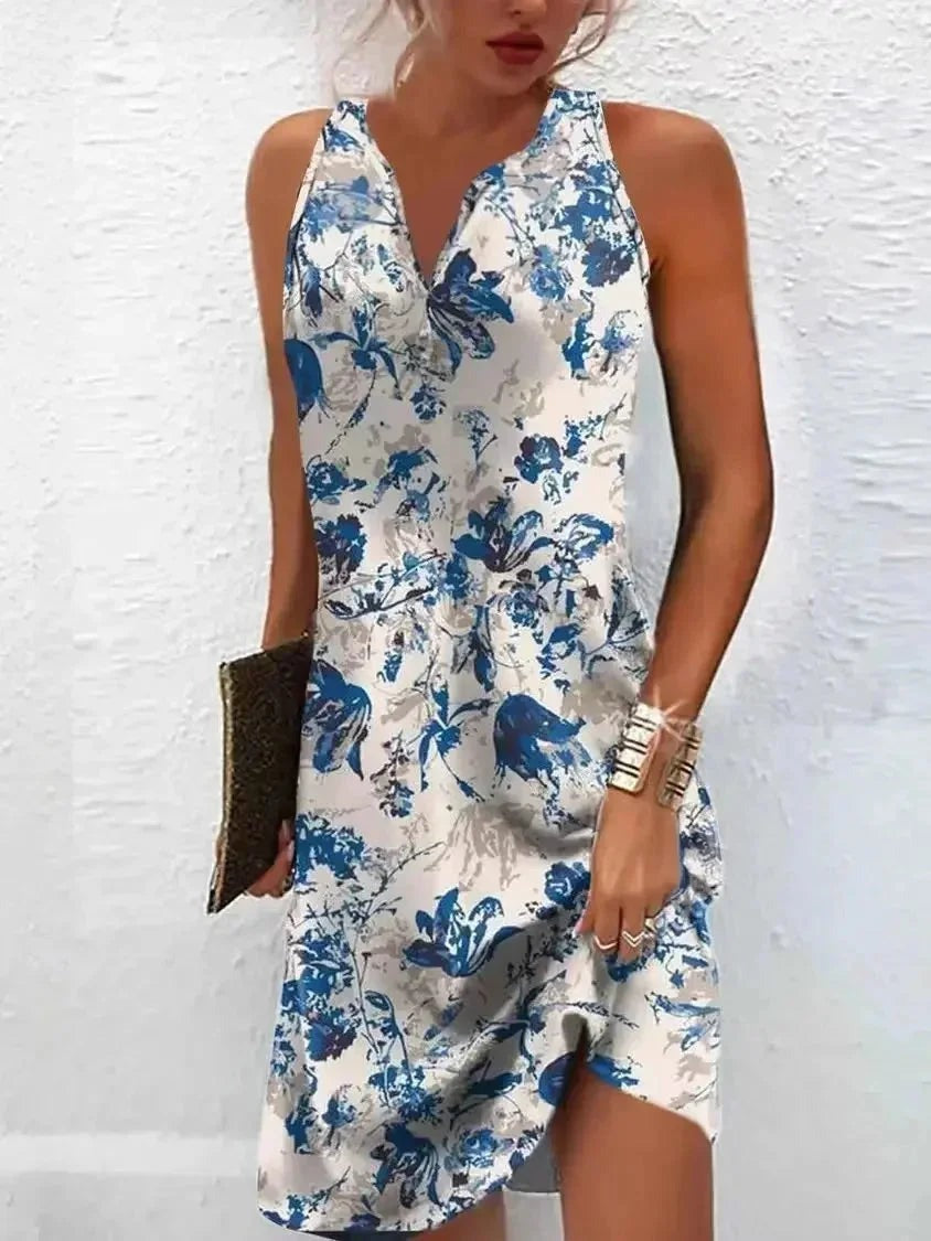Quinn - Women's short bohemian floral dress with V-neck for summer - photo 7