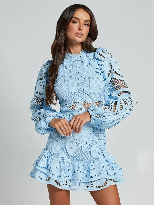 Maeve - Elegant short lace dress for women with long sleeves for evening - photo 4