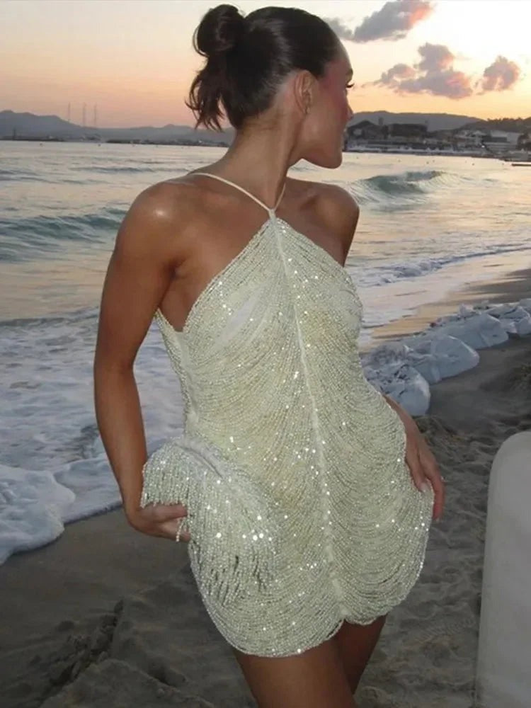 Leah - Women's short cocktail dress with sequins and halter neck - photo 4