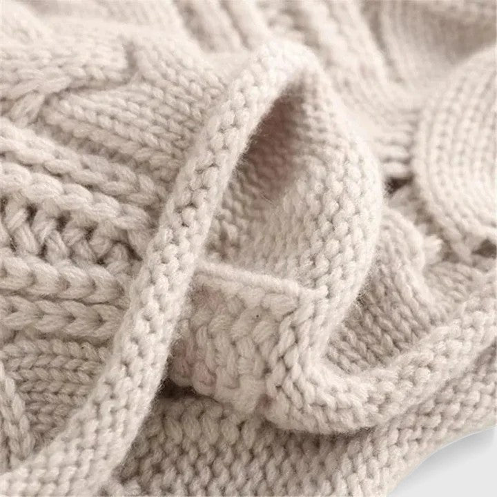 Rosetta - Women's Cable Knit Jumper with Roll Neck - photo 5