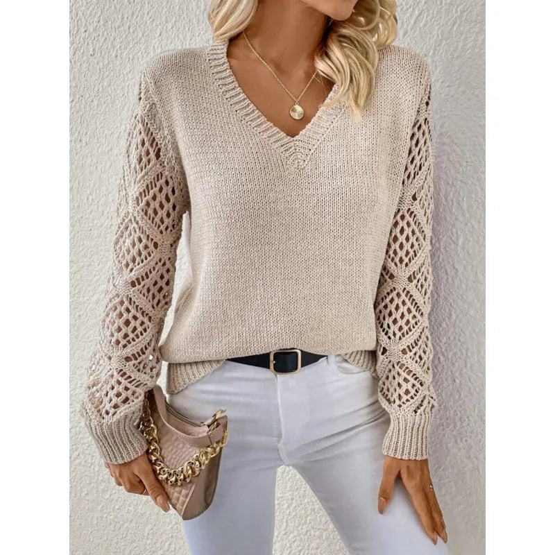 Seraphine - Women's Knitted Jumper with V-Neck - photo 5