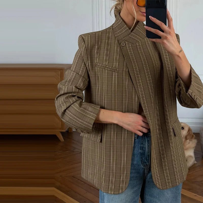 Stella - Women's Jacket with Stripe and Collar