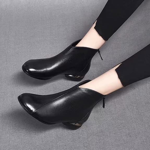 Sybilla - Women's Ankle Boots with a Flat Sole and Round Toe - photo 3