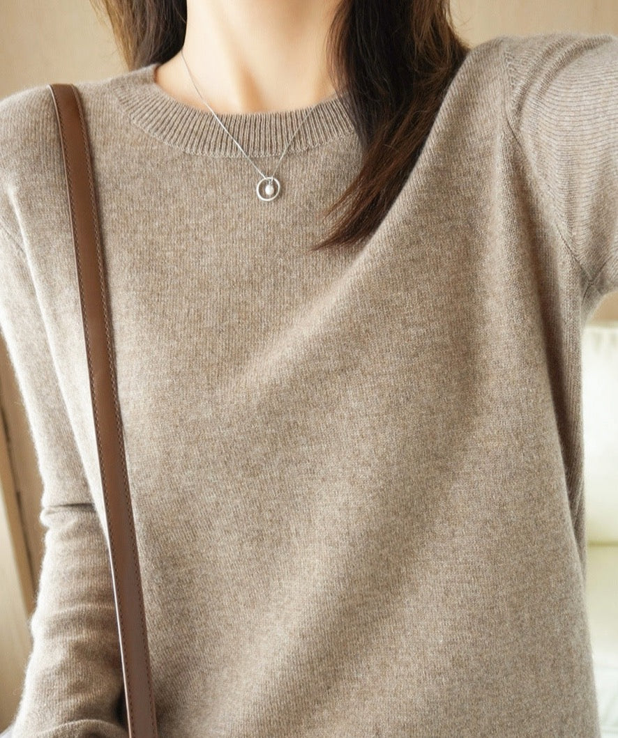 Theresine - Women's Relaxed Jumper with Roll Neck and Long Sleeves - photo 3