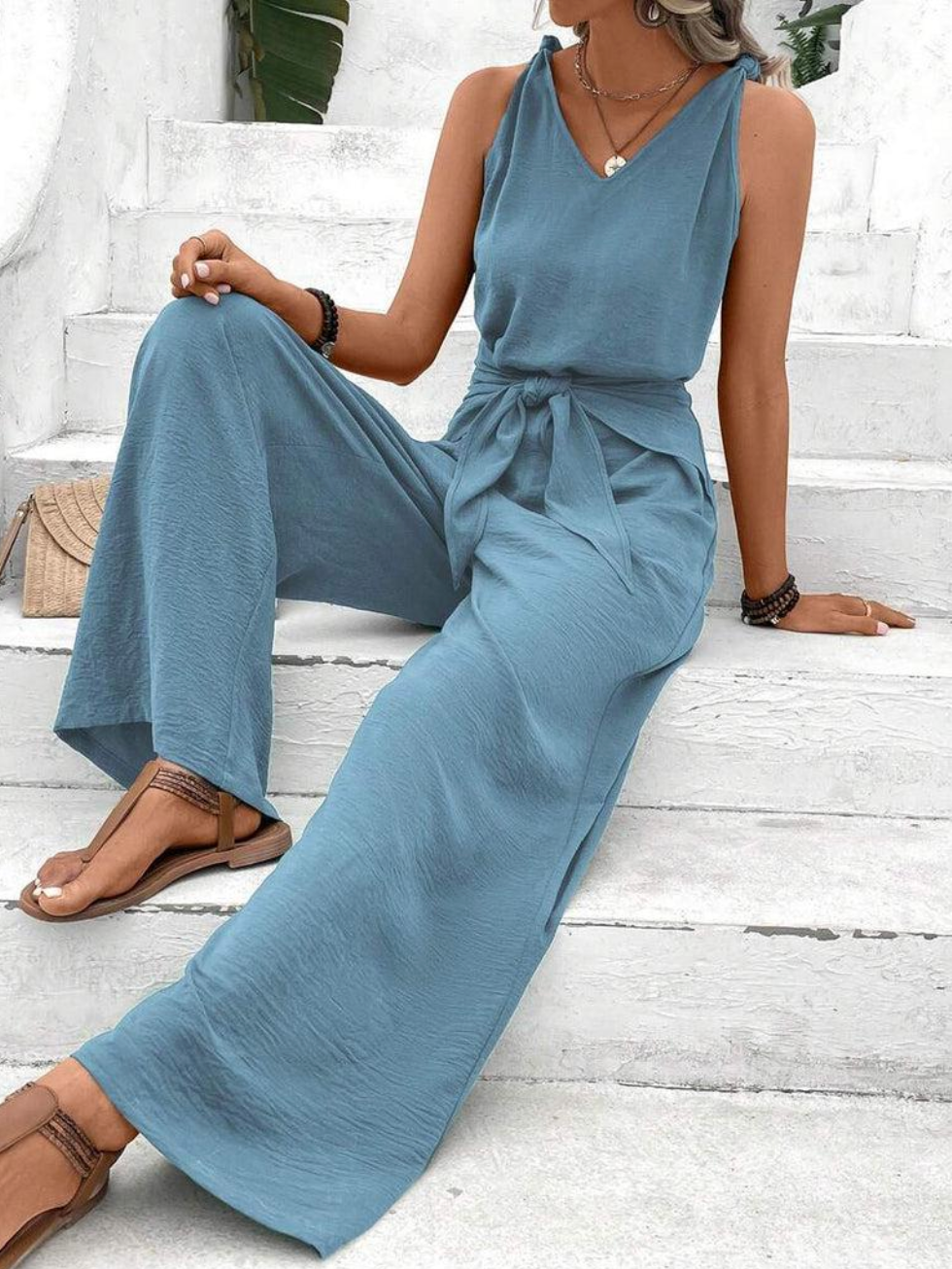 Thomasina - Women's Wide-Leg Jumpsuit with Flowing - photo 3