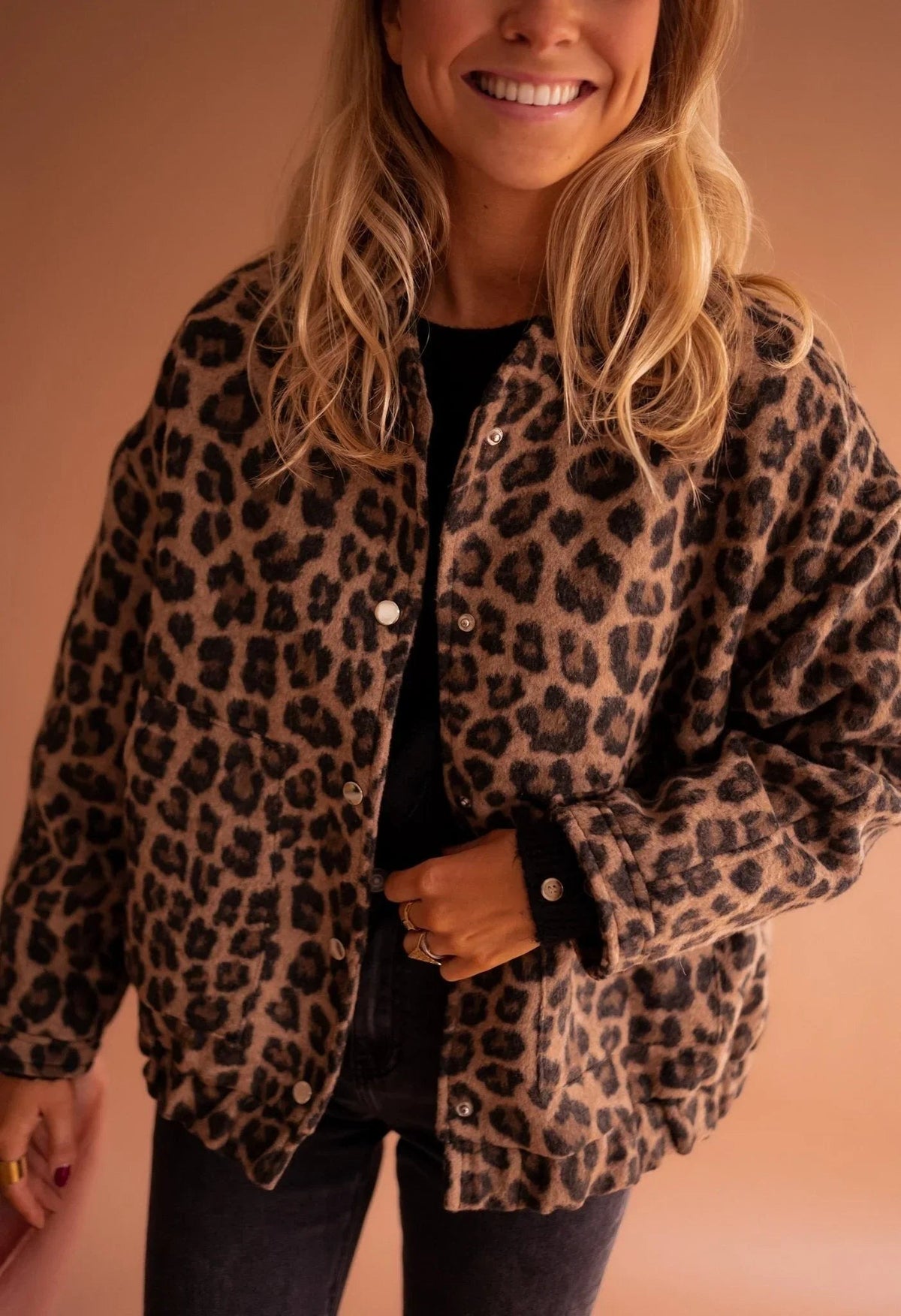 Edith - Women's leopard print jacket with snap buttons - photo 1