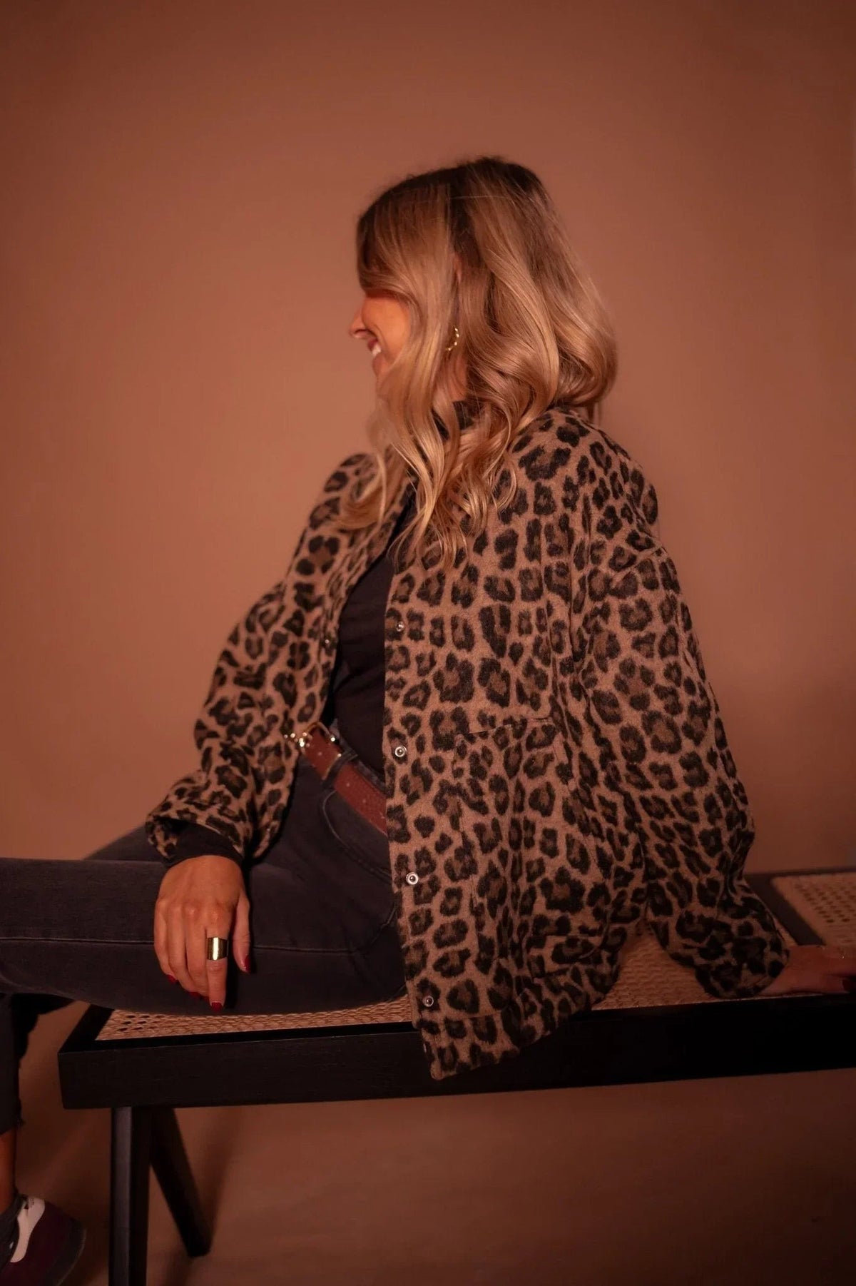 Edith - Women's leopard print jacket with snap buttons - photo 3