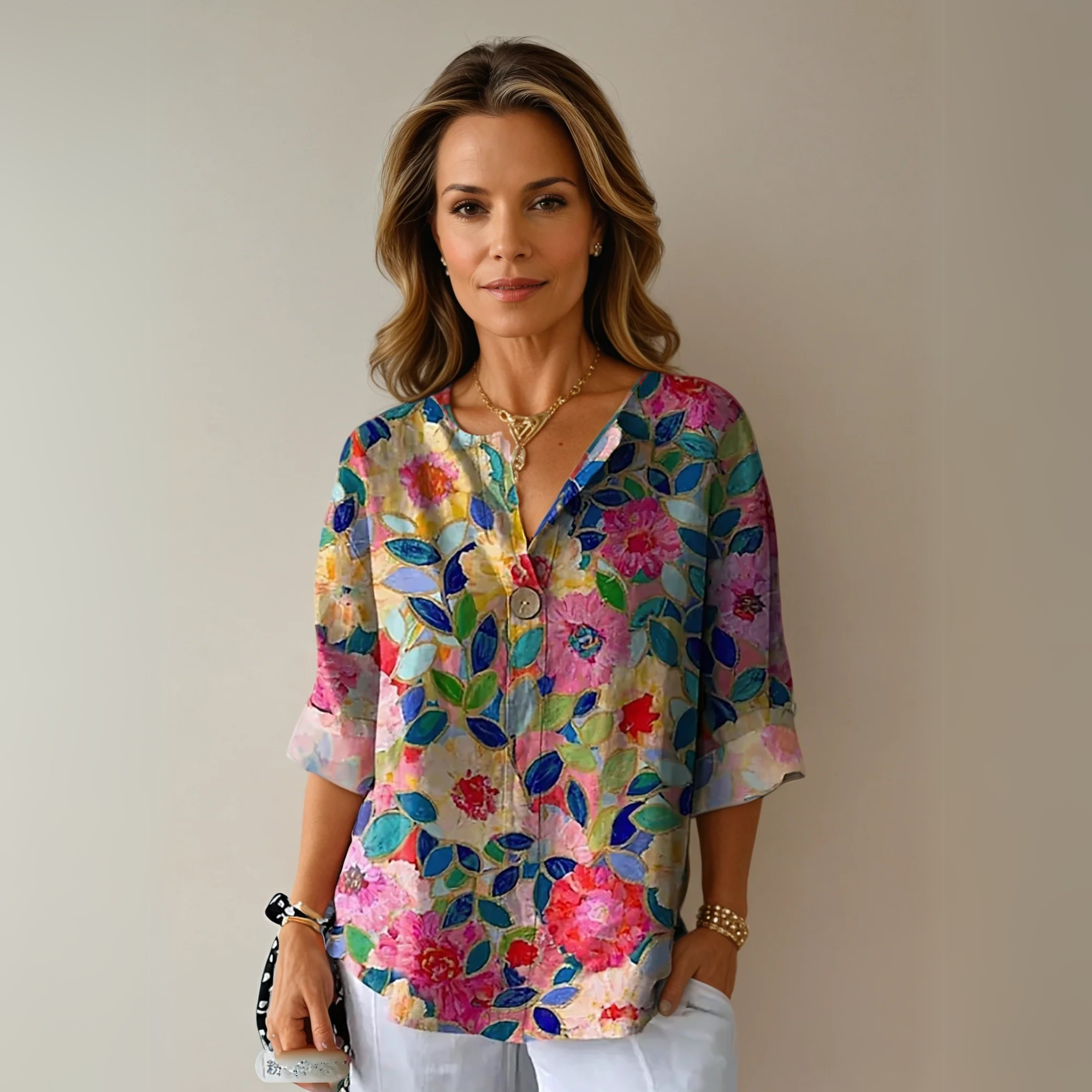 Women's Floral V-Neck Summer Blouse for Warm Days - photo 1